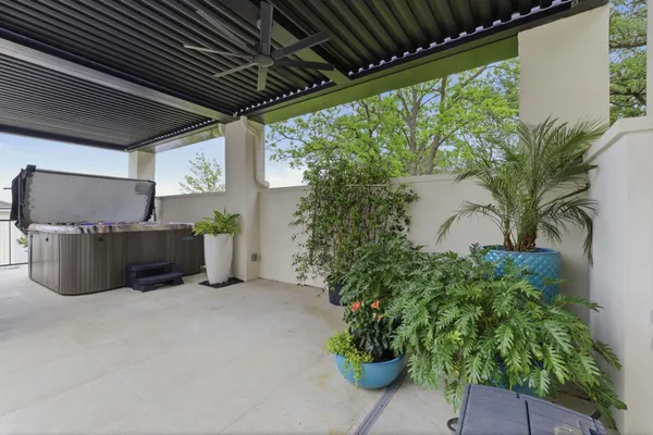 $6,500,000 | 136 South Shorewood Drive, Granite Shoals, TX 78654