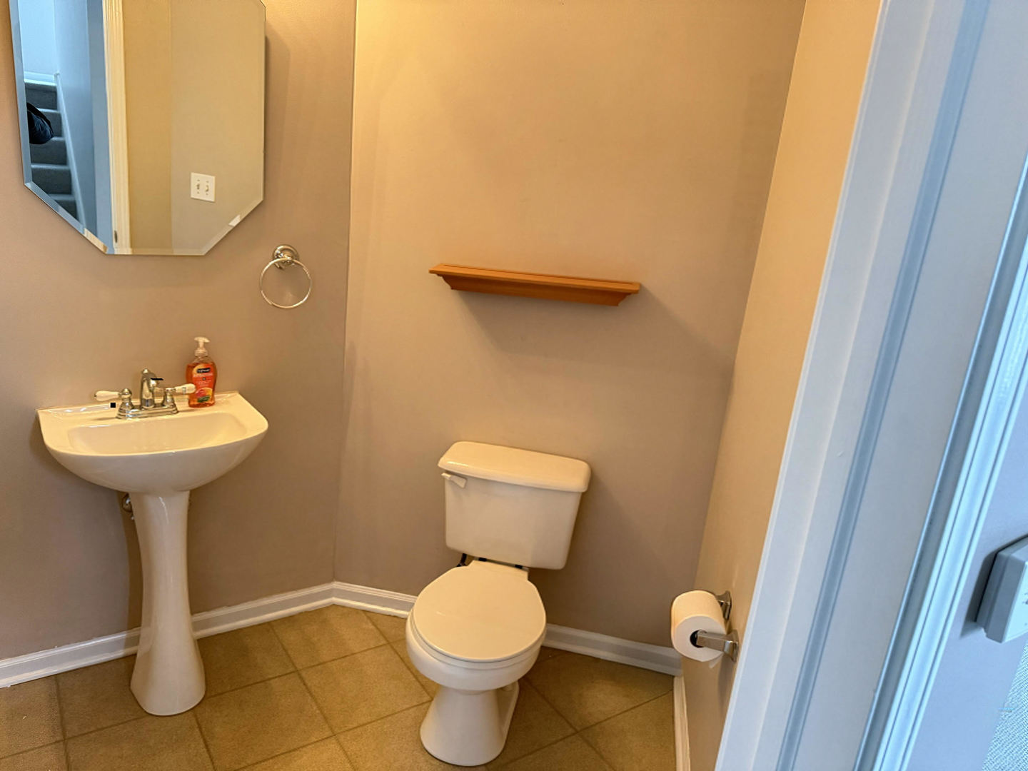 1116 Village Center Parkway Aurora, IL 60506 - Photo 6 of 16 a bathroom with a sink toilet and a mirror