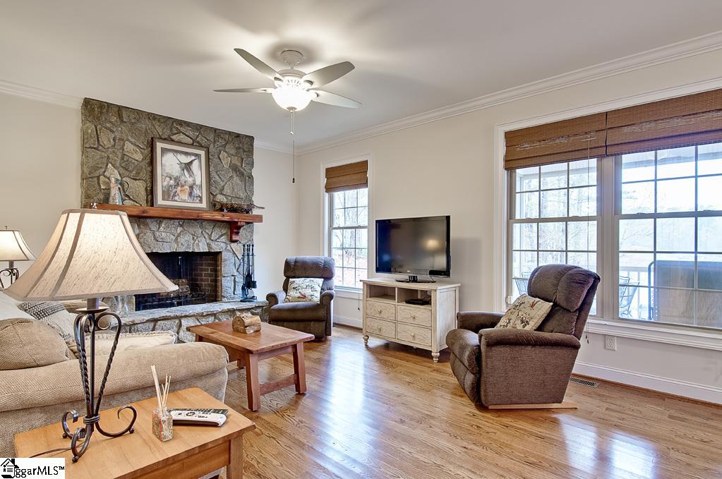 39 Pleasant View Court Chappells, SC 29037 - Photo 8 of 36 Gallery Image 8