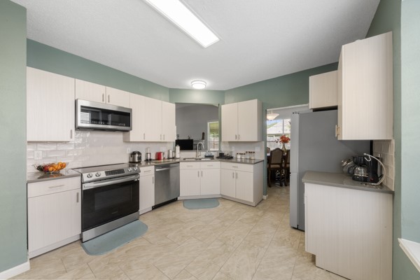 3207 Georgia Pine Drive Spring, TX 77373 - Photo 3 of 20