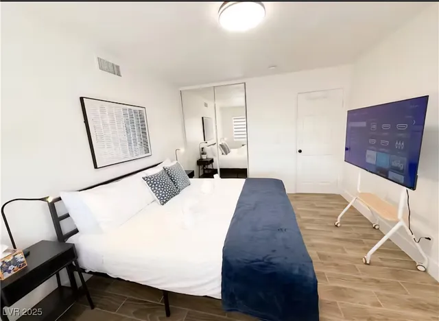 $2,195 | 6969 Paddington Way, Las Vegas, NV 89147