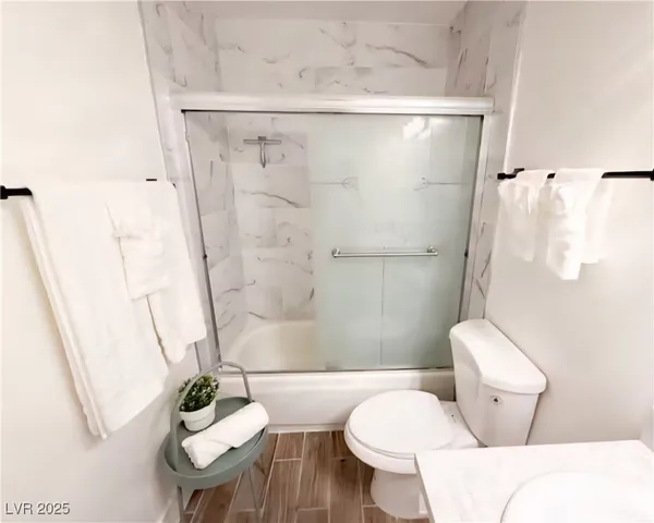 $2,195 | 6969 Paddington Way, Las Vegas, NV 89147