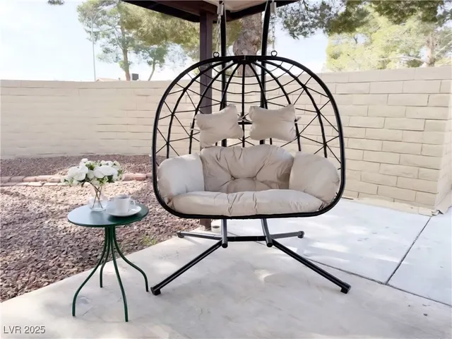 $2,195 | 6969 Paddington Way, Las Vegas, NV 89147