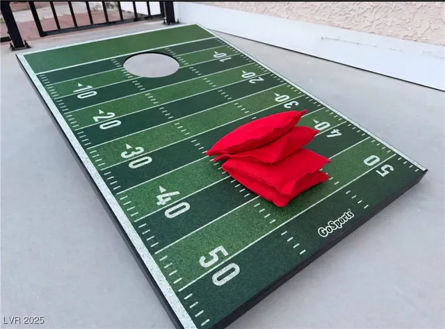 $2,195 | 6969 Paddington Way, Las Vegas, NV 89147