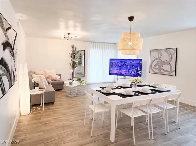 $2,195 | 6969 Paddington Way, Las Vegas, NV 89147