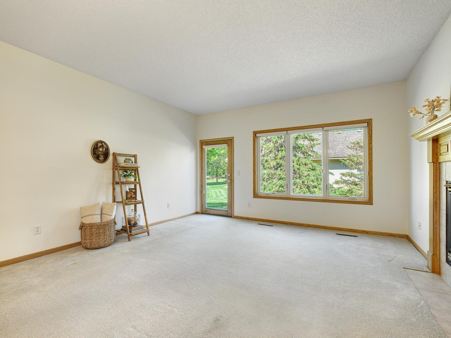 14165 Butternut Street Northwest Andover, MN 55304 - Photo 4 of 26