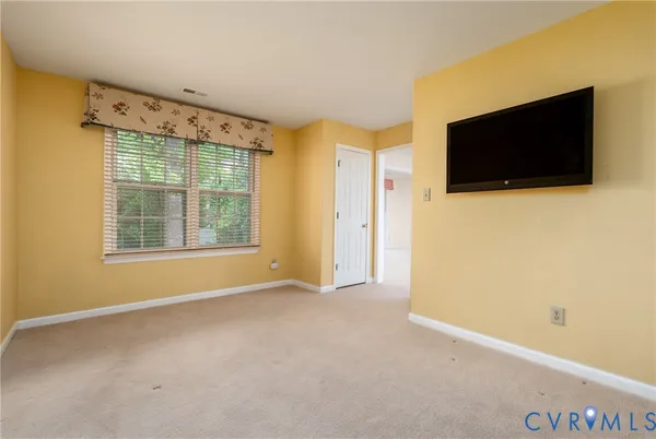 $305,000 | 229 Woodmere Drive, Unit C, Williamsburg, VA 23185