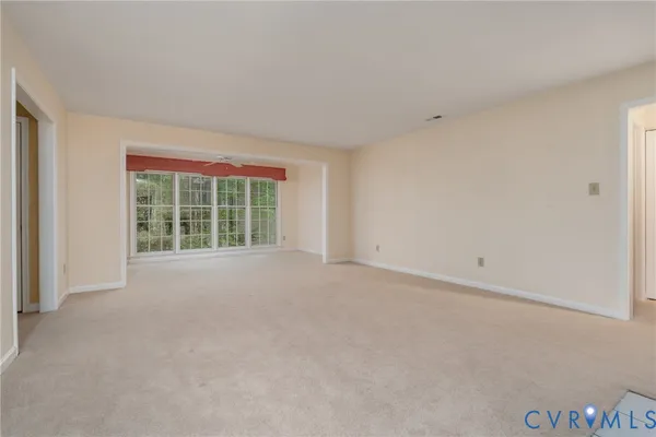 $305,000 | 229 Woodmere Drive, Unit C, Williamsburg, VA 23185
