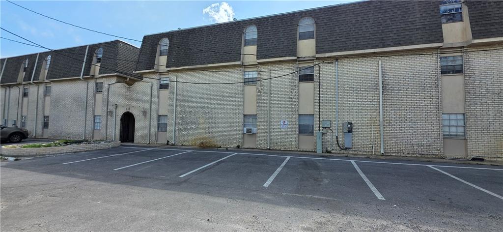 650 Central Avenue, Unit 214 Jefferson, LA 70121 - Photo 1 of 7
