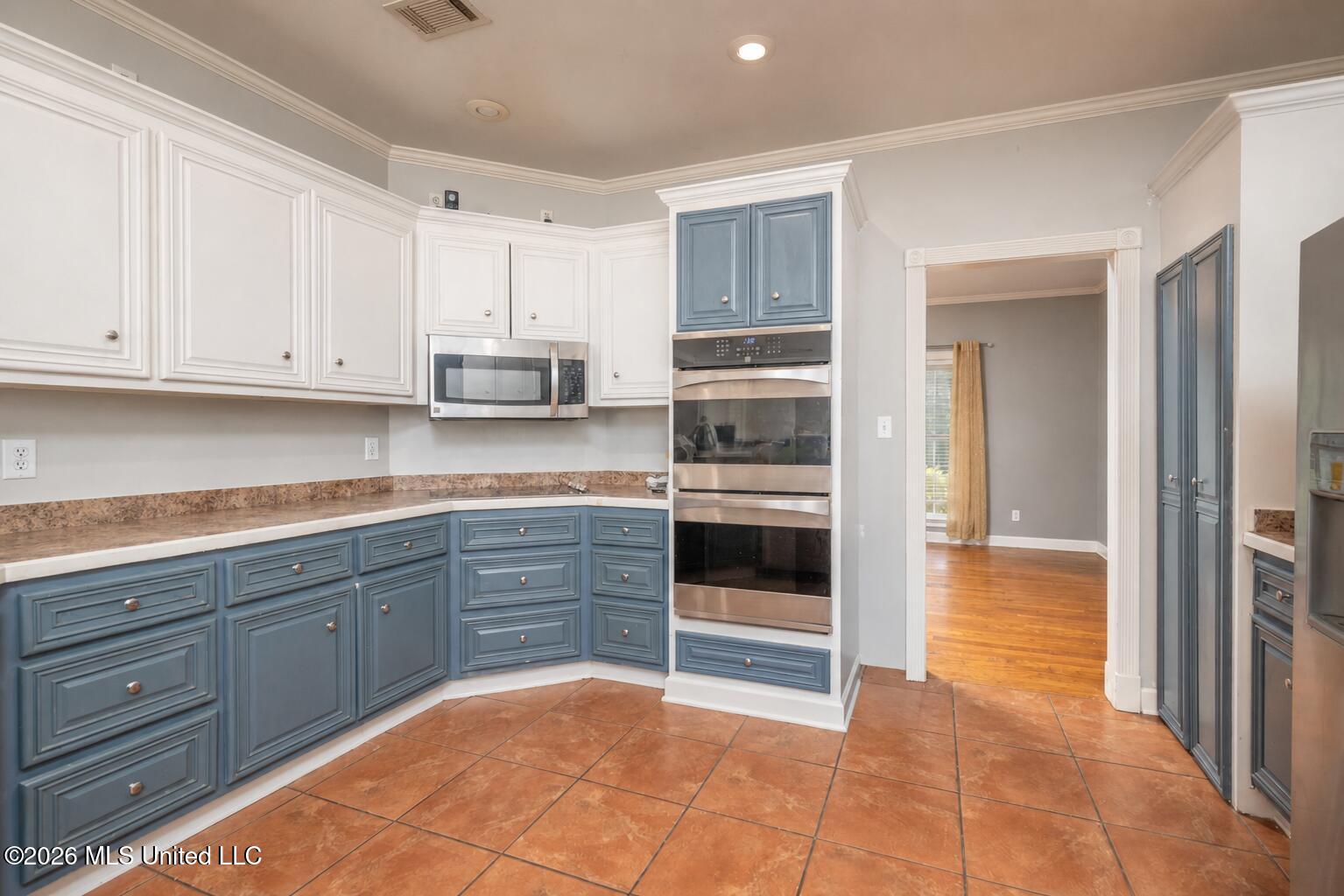 1529 Lower Milligan Springs Road Kilmichael, MS 39747 - Photo 17 of 46 kitchen and dining