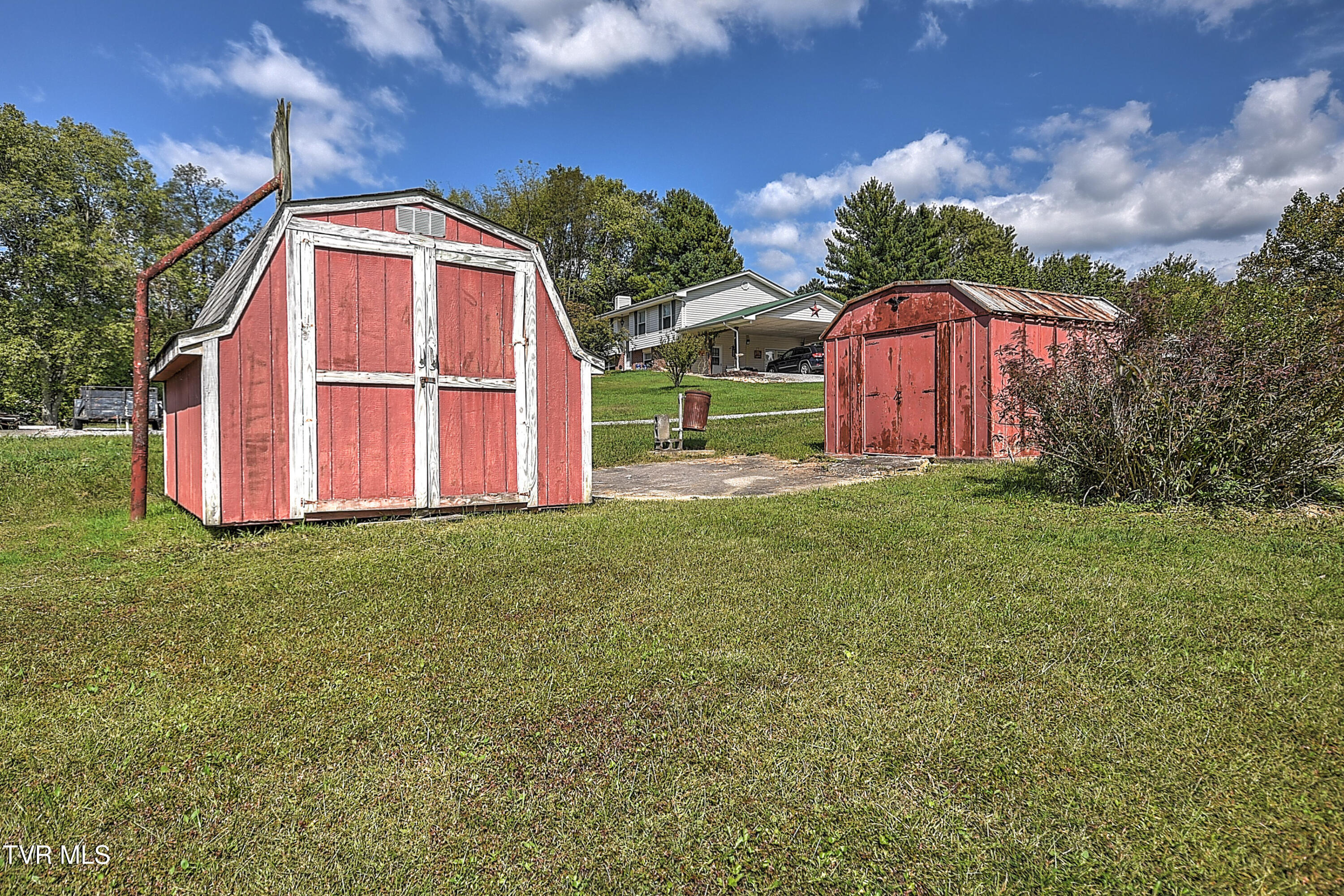 132 Packing House Road Kingsport, TN 37660 - Photo 28 of 30 132 Packing House TN-28