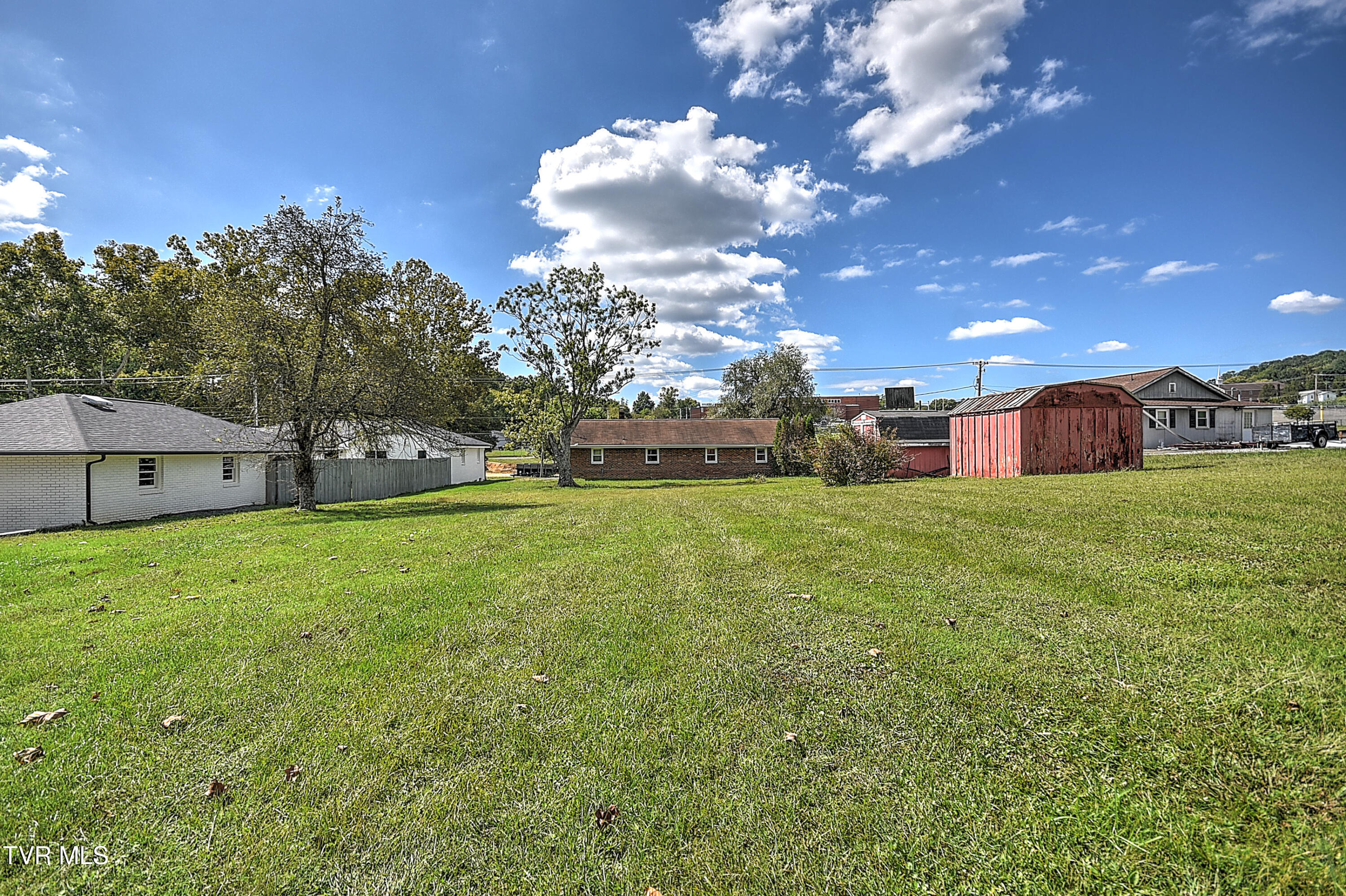 132 Packing House Road Kingsport, TN 37660 - Photo 29 of 30 132 Packing House TN-29