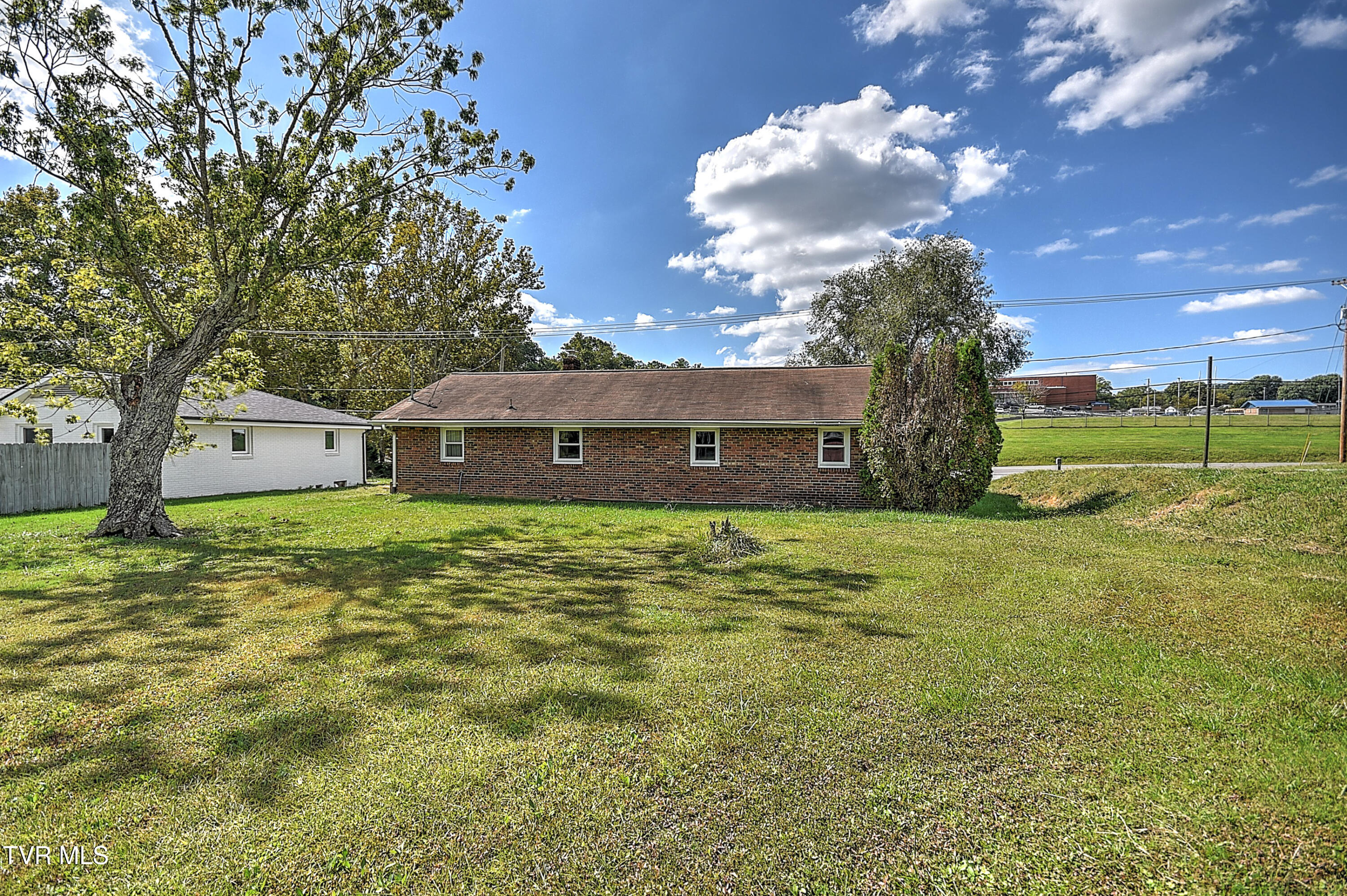 132 Packing House Road Kingsport, TN 37660 - Photo 30 of 30 132 Packing House TN-30