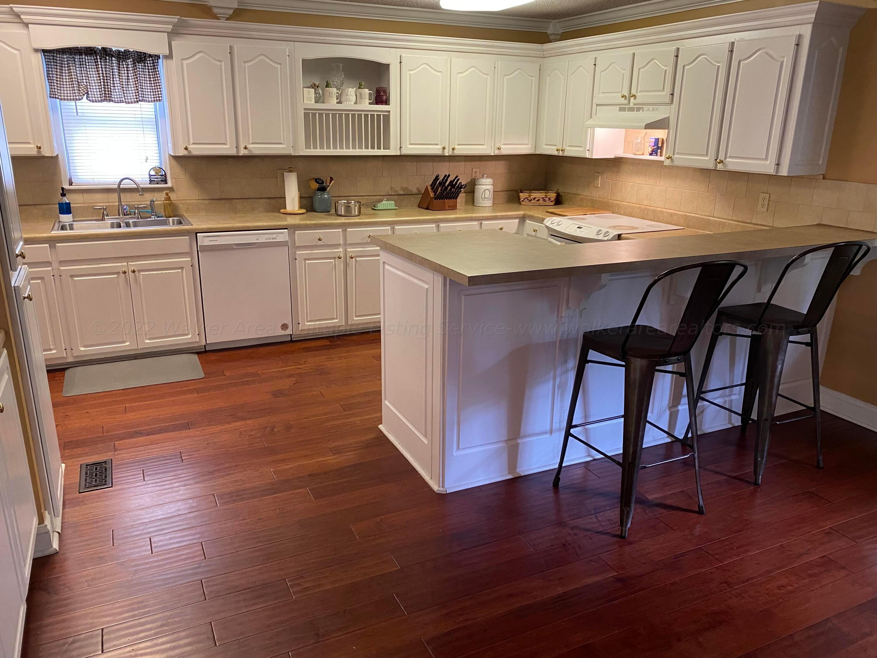 101 George Subdivision Road Jasper, AL 35504 - Photo 3 of 27 Gallery Image 3