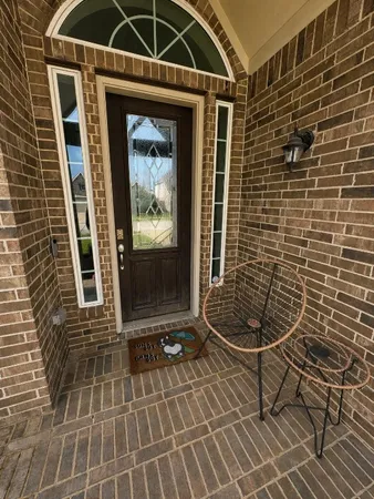 $3,150 | 221 Ashley Way, Alvin, TX 77511