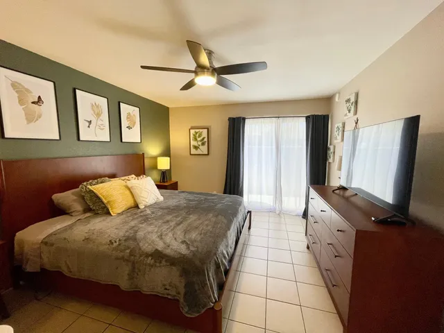 $2,000 | 450 Bradshaw E Lane, Unit 36, Palm Springs, CA 92262