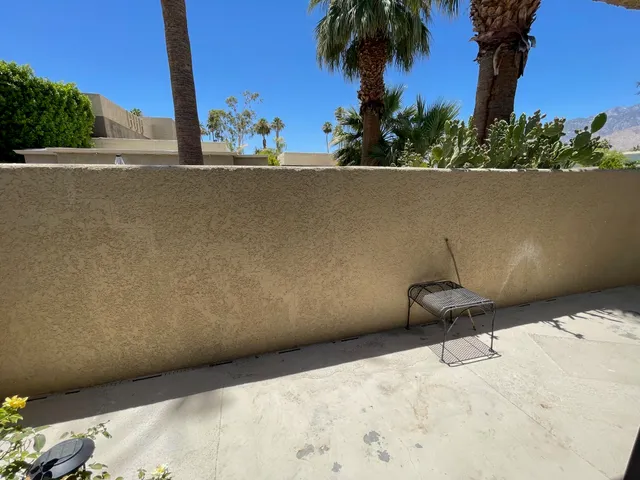 $2,000 | 450 Bradshaw E Lane, Unit 36, Palm Springs, CA 92262