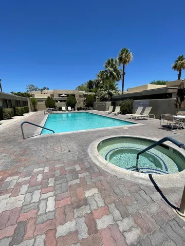 $2,000 | 450 Bradshaw E Lane, Unit 36, Palm Springs, CA 92262
