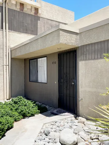 $2,000 | 450 Bradshaw E Lane, Unit 36, Palm Springs, CA 92262