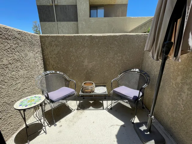 $2,000 | 450 Bradshaw E Lane, Unit 36, Palm Springs, CA 92262