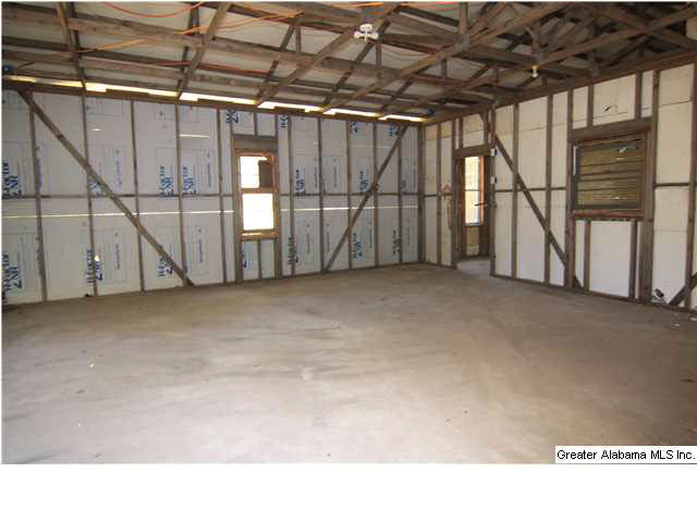 432 Del Rio Drive Birmingham, AL 35235 - Photo 13 of 17