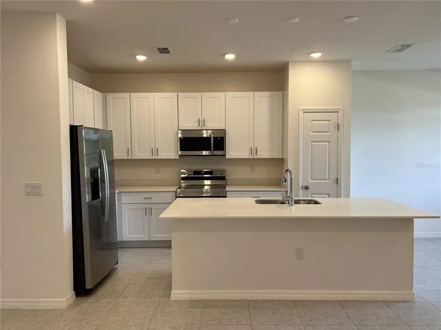 $2,200 | 5210 Ferndale Alley, St. Cloud, FL 34771