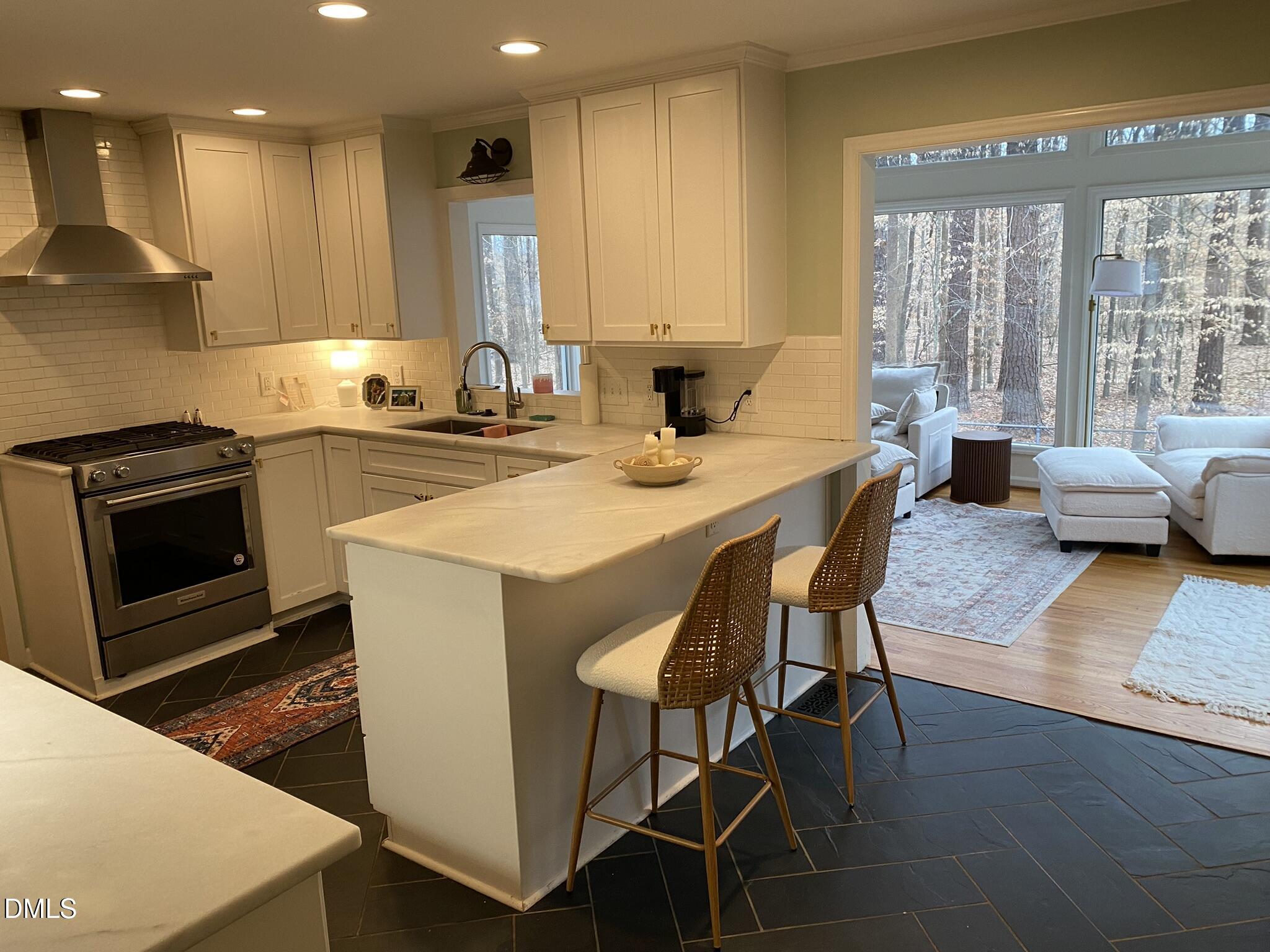1408 Brigham Road Chapel Hill, NC 27517 - Photo 7 of 33