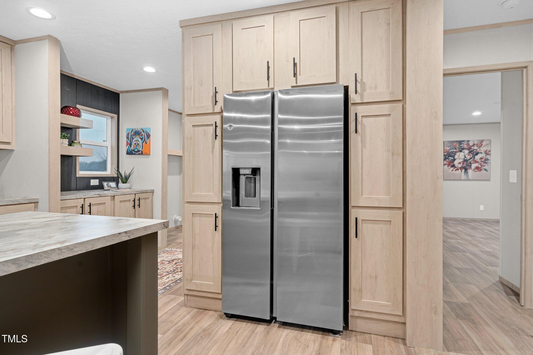 2000 Exum Road Nashville, NC 27856 - Photo 5 of 30 Samsung Fridge & Icemaker