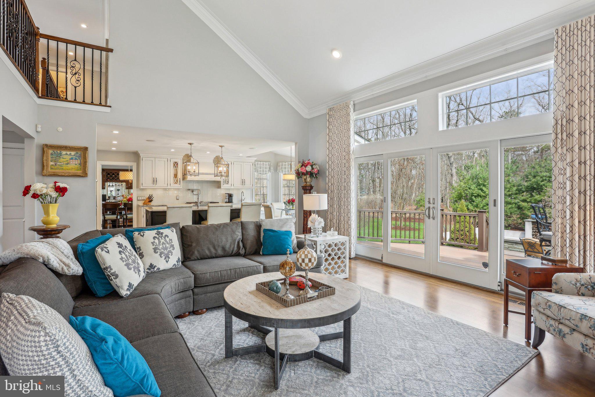 6 Stowe Drive Shamong, NJ 08088 - Photo 14 of 76 Dramatic windows