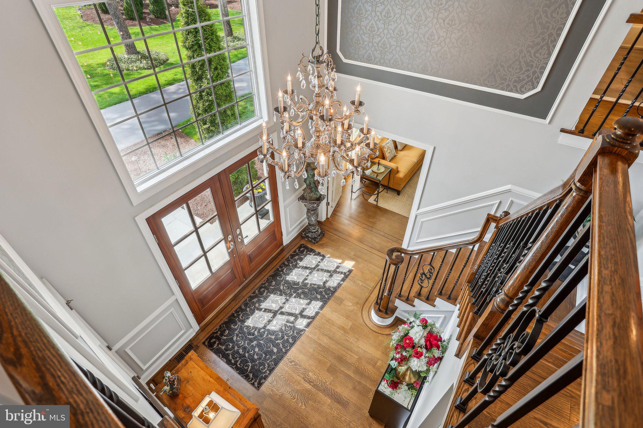 6 Stowe Drive Shamong, NJ 08088 - Photo 27 of 76 a living room with furniture and a window