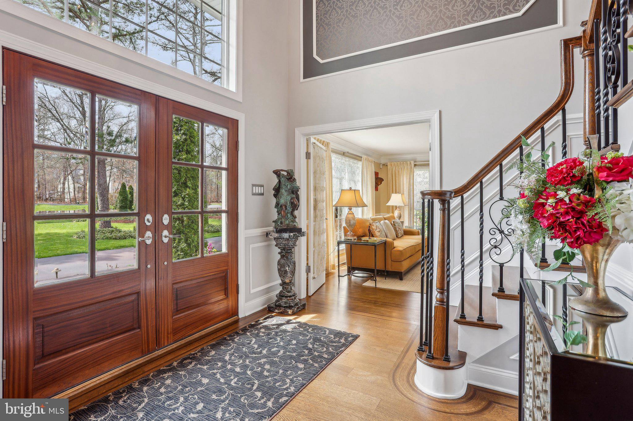 6 Stowe Drive Shamong, NJ 08088 - Photo 4 of 76 a living room with furniture