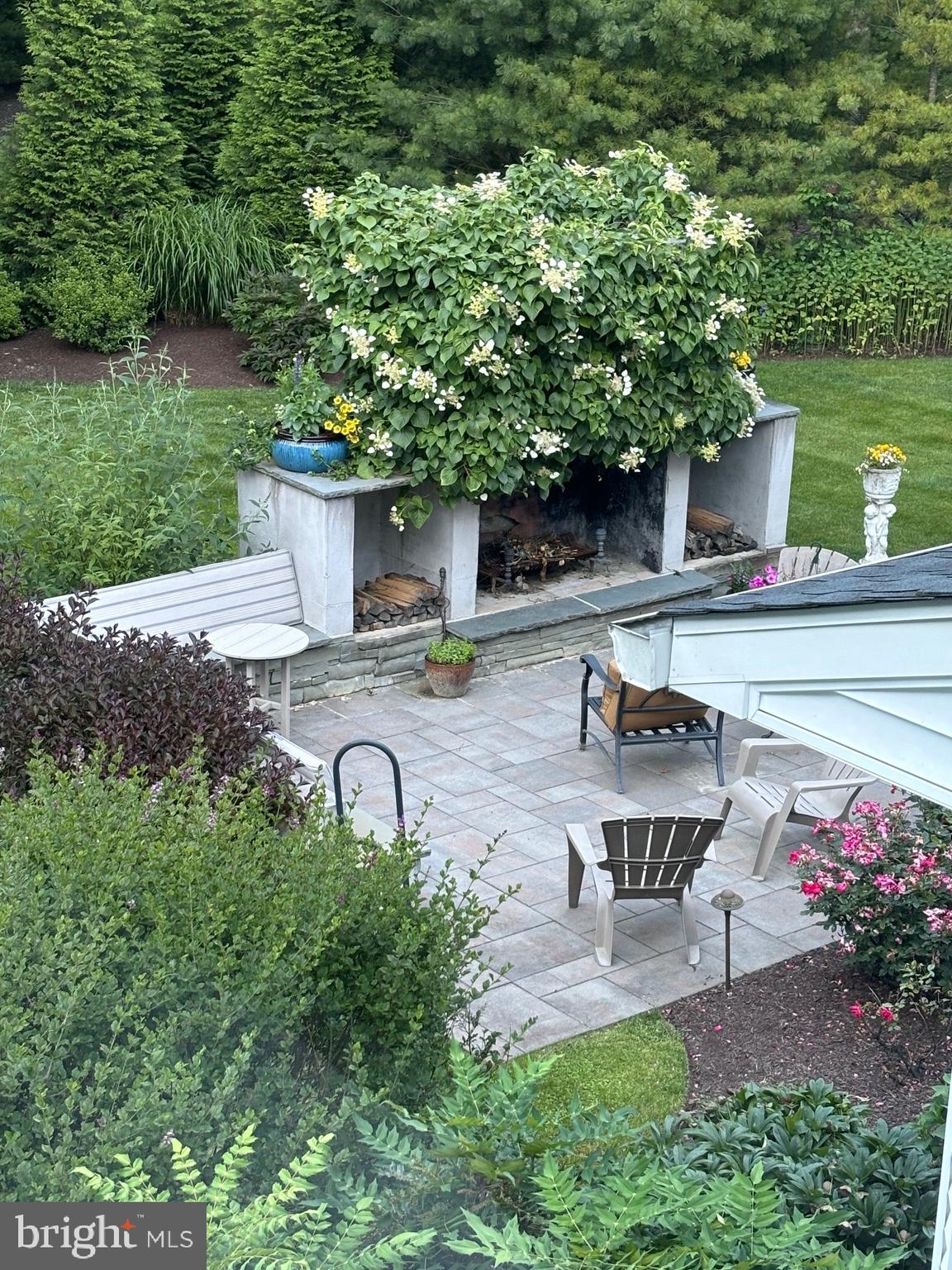 6 Stowe Drive Shamong, NJ 08088 - Photo 60 of 76 In full bloom