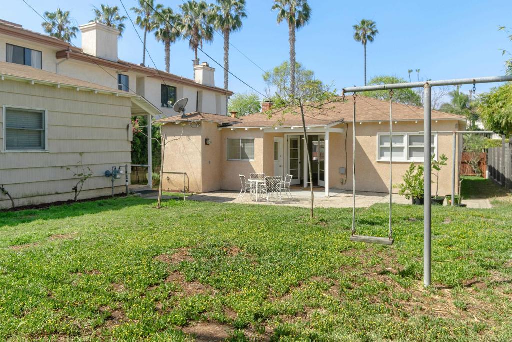 135 4th Street Encinitas, CA 92024 - Photo 28 of 33