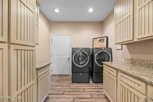 $465,000 | 135 Lake Overlook, Kingston, TN 37763