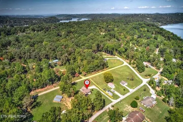 $465,000 | 135 Lake Overlook, Kingston, TN 37763