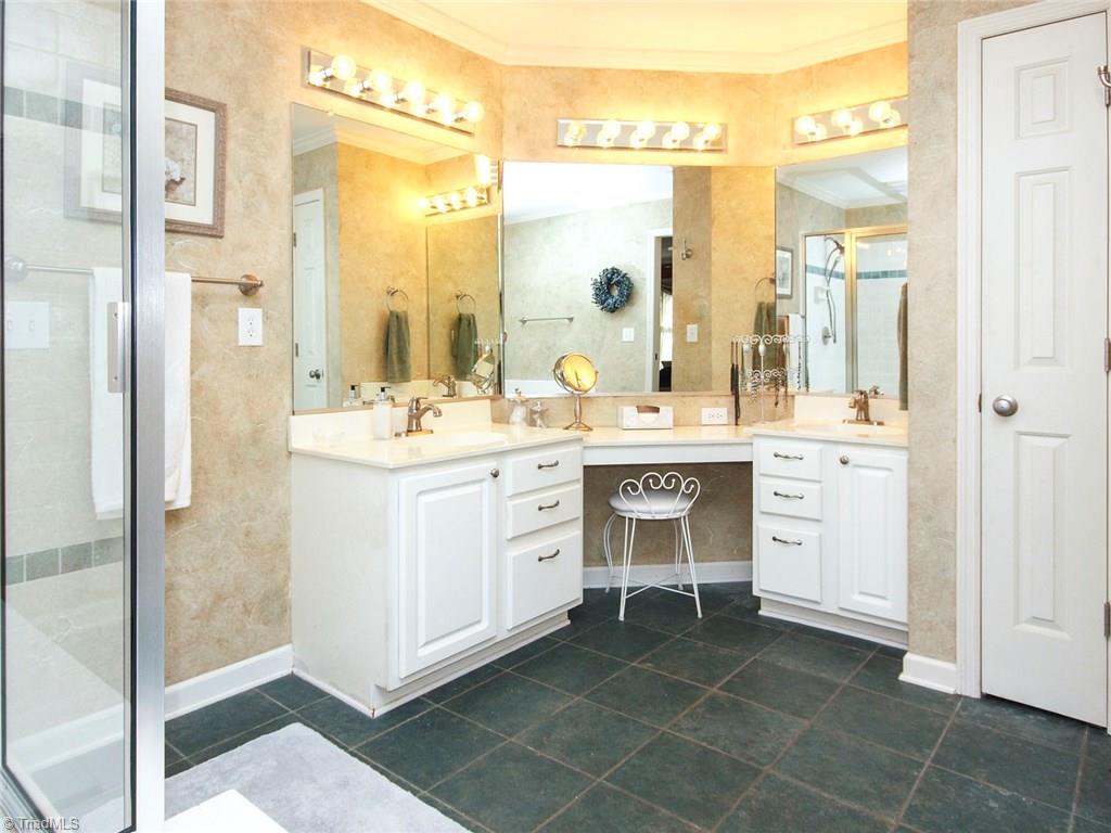 508 Barrett Road Winston-Salem, NC 27104 - Photo 19 of 30