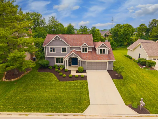 $739,900 | 8815 Davington Drive, Dublin, OH 43017