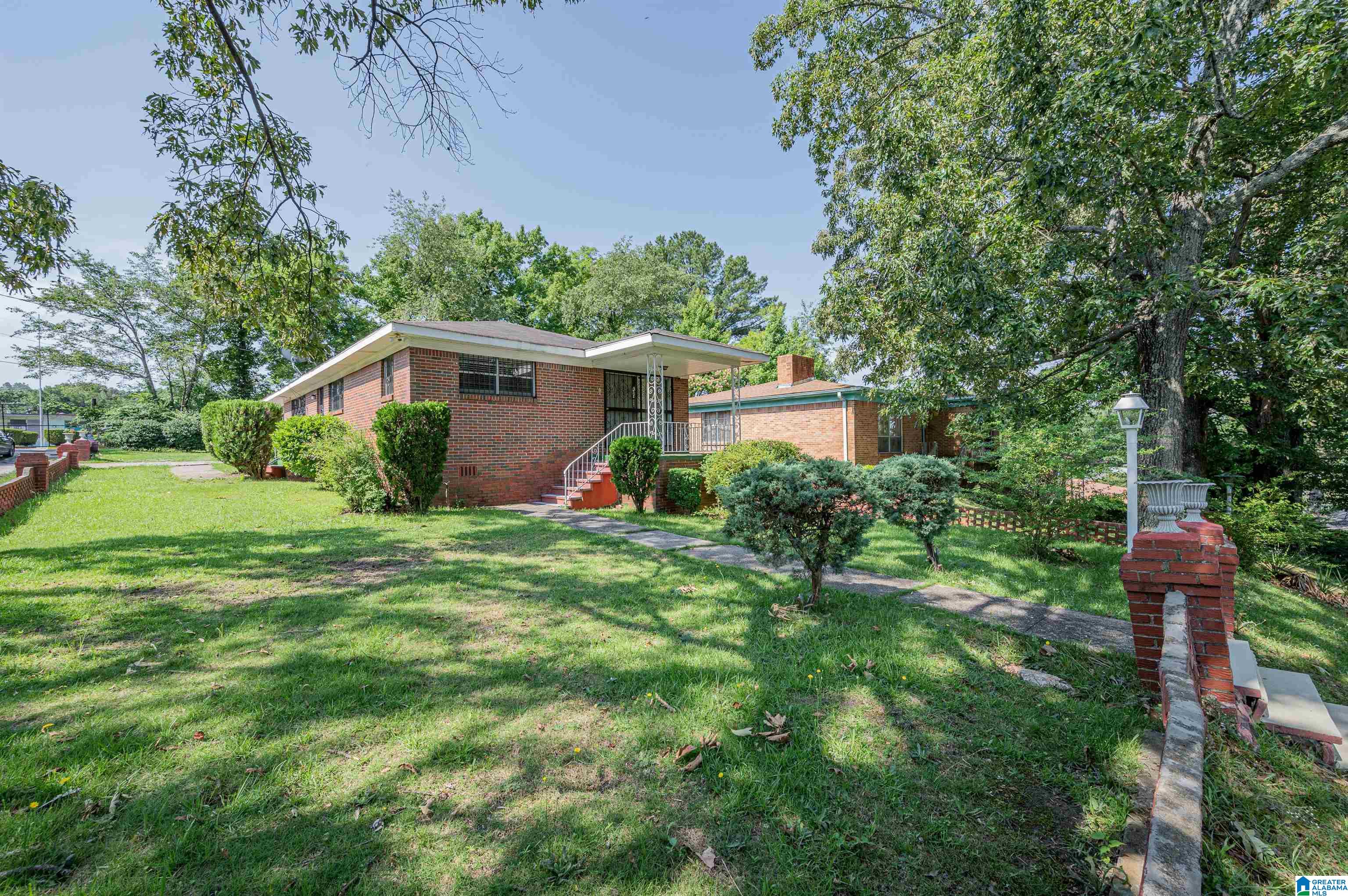 301 17th Avenue Southwest Birmingham, AL 35211 - Photo 4 of 35
