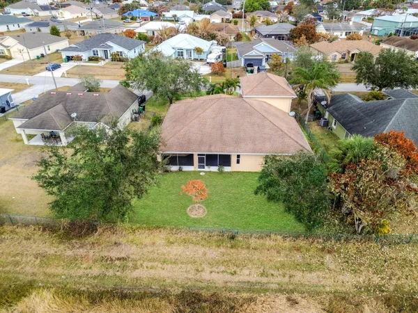 $569,000 | 2334 Southwest Webster Lane, Port St. Lucie, FL 34953