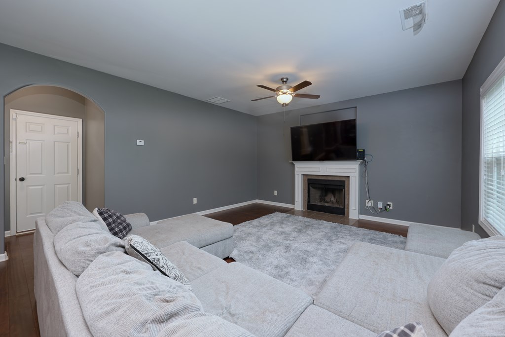 98 Valley Bluff Drive Hamilton, GA 31811 - Photo 12 of 35 a view of a livingroom with a fireplace