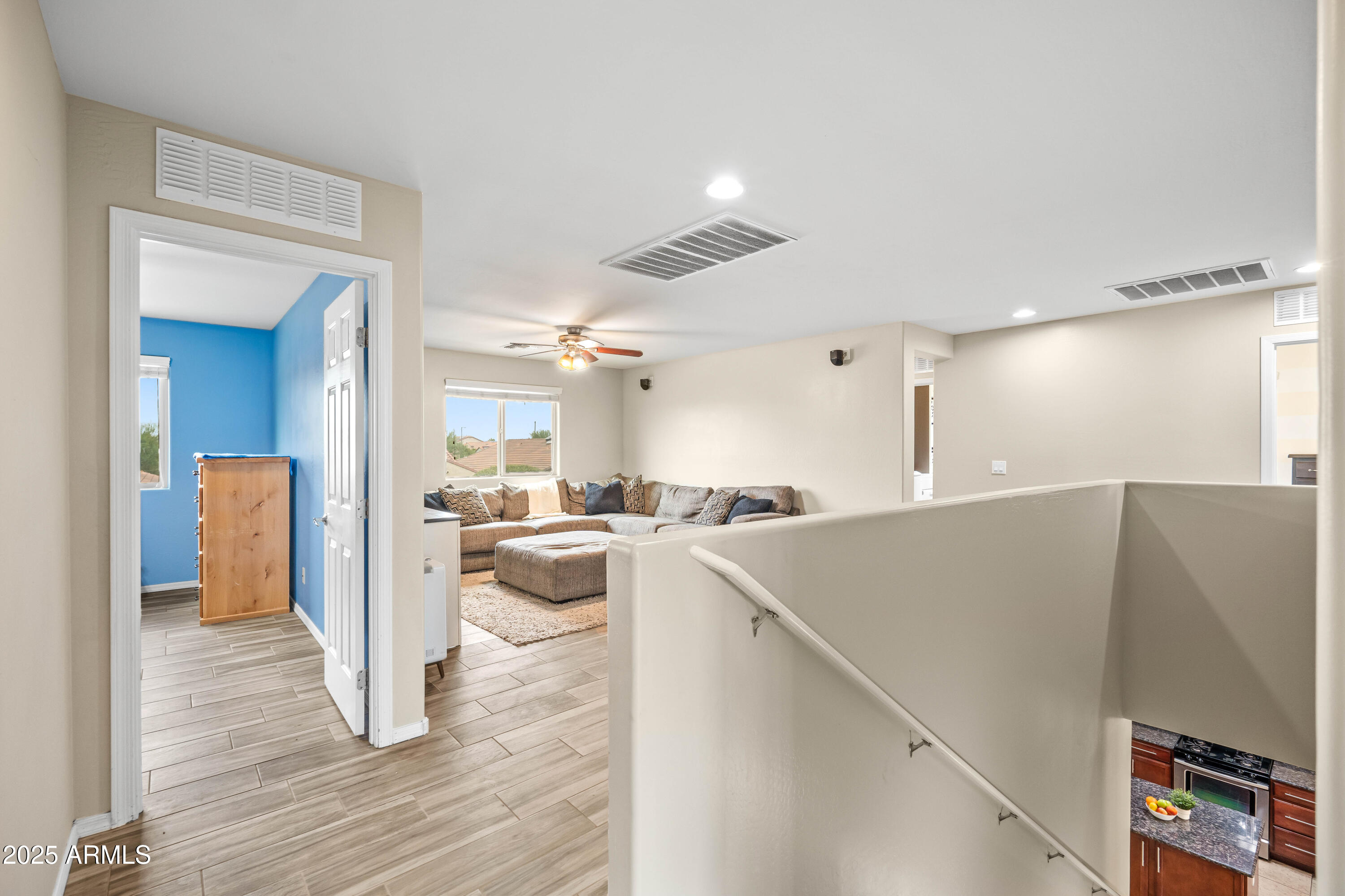 6525 West Georgetown Way Florence, AZ 85132 - Photo 28 of 82 3a upstairs landing