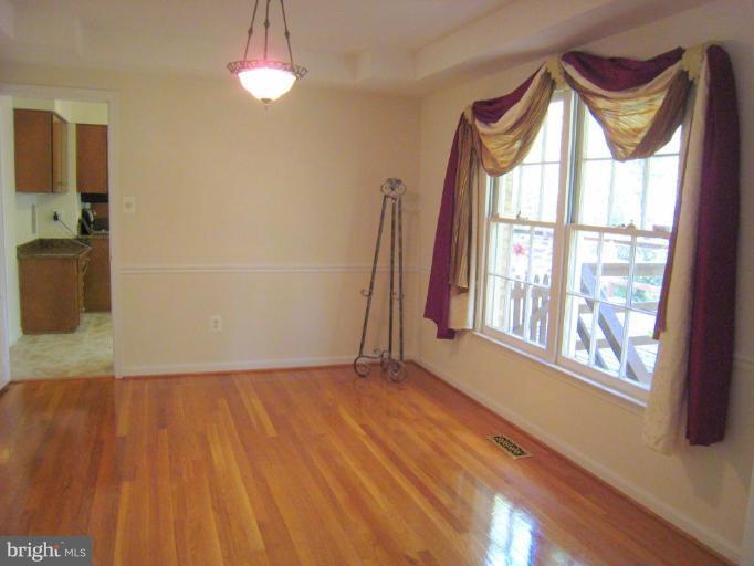 9101 Rouen Lane Potomac, MD 20854 - Photo 1 of 21 Dining Room