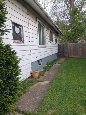 $1,100 | 2801 Pennsylvania Street, Fort Wayne, IN 46803