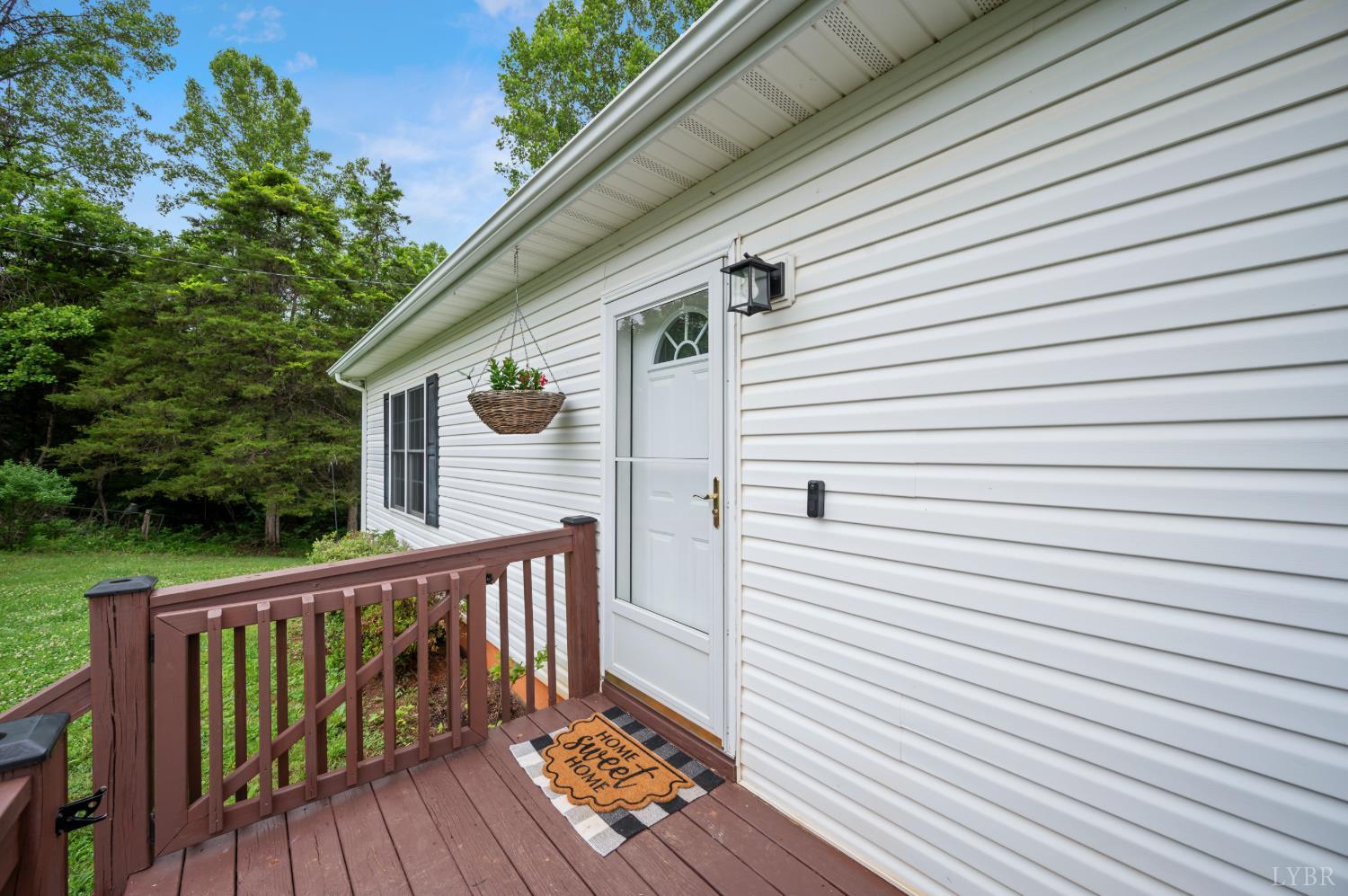 2735 Lizard Ridge Road Bedford, VA 24523 - Photo 4 of 82