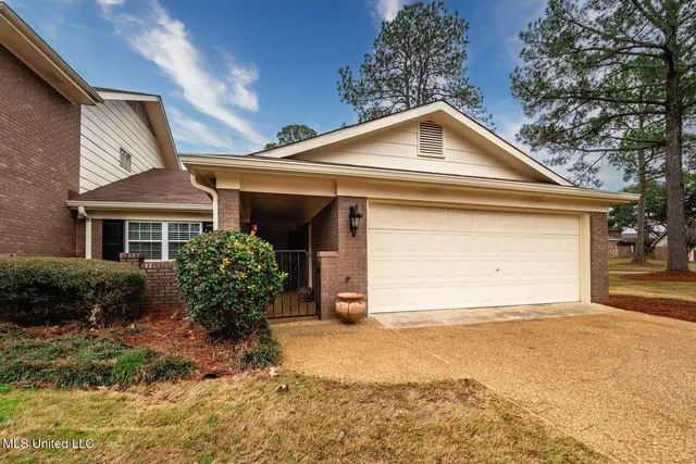 $217,900 | 113 Longbranch Drive, Brandon, MS 39042