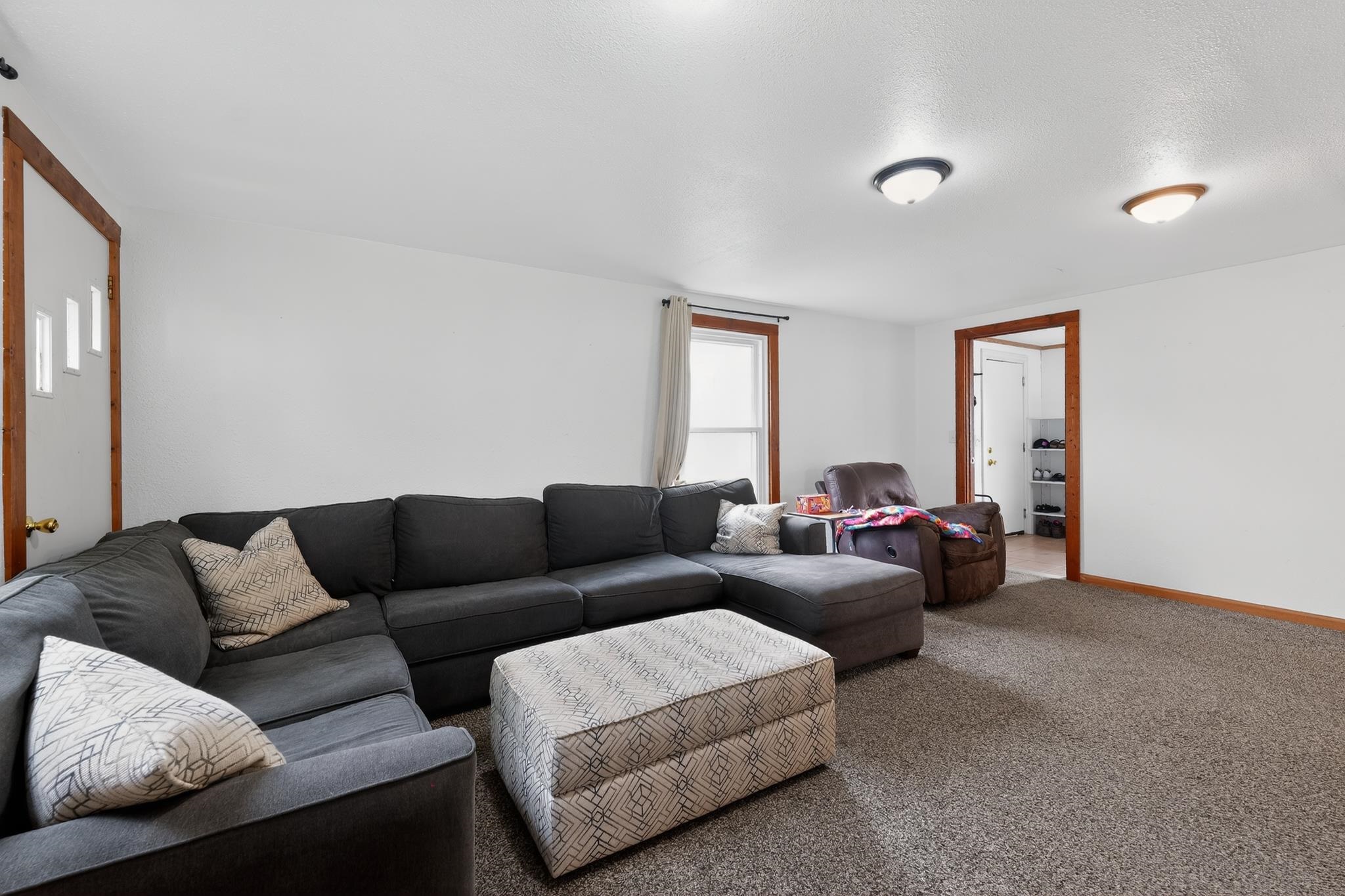 423 Mulberry Street Baraboo, WI 53913 - Photo 11 of 37