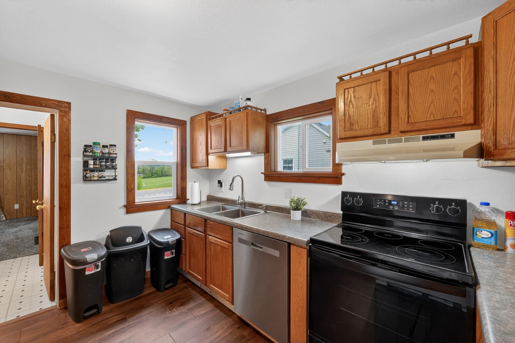 423 Mulberry Street Baraboo, WI 53913 - Photo 20 of 37