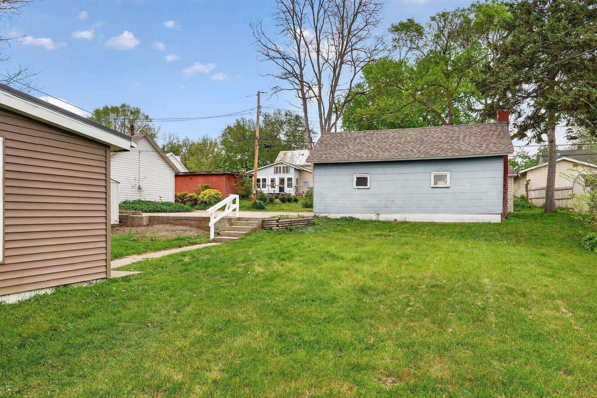 423 Mulberry Street Baraboo, WI 53913 - Photo 5 of 37