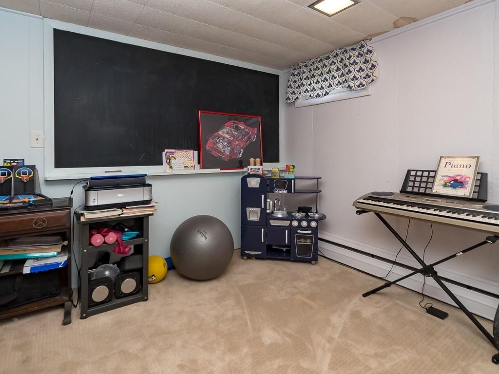 156 Ipswich Road Topsfield, MA 01983 - Photo 33 of 41 Gallery Image 33