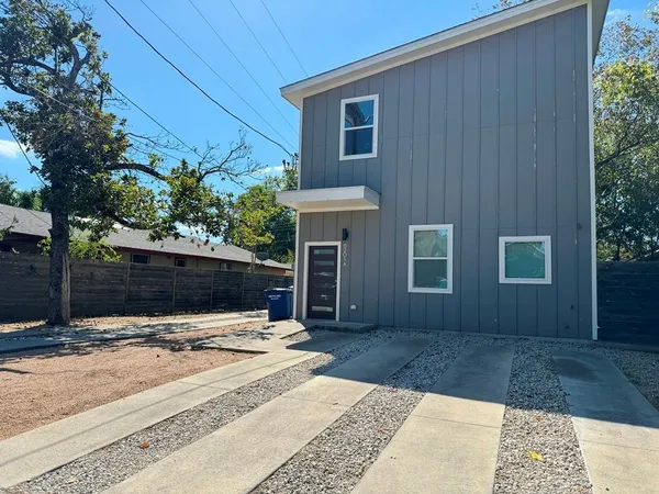 $2,250 | 6201 Felix Avenue, Unit A, Austin, TX 78741